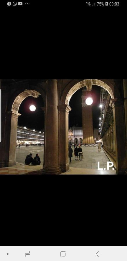 Large Top 3 Rooms Flat Central Rialto Venice Luaran gambar