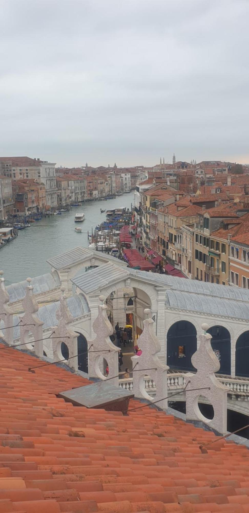 Large Top 3 Rooms Flat Central Rialto Venice Bilik gambar
